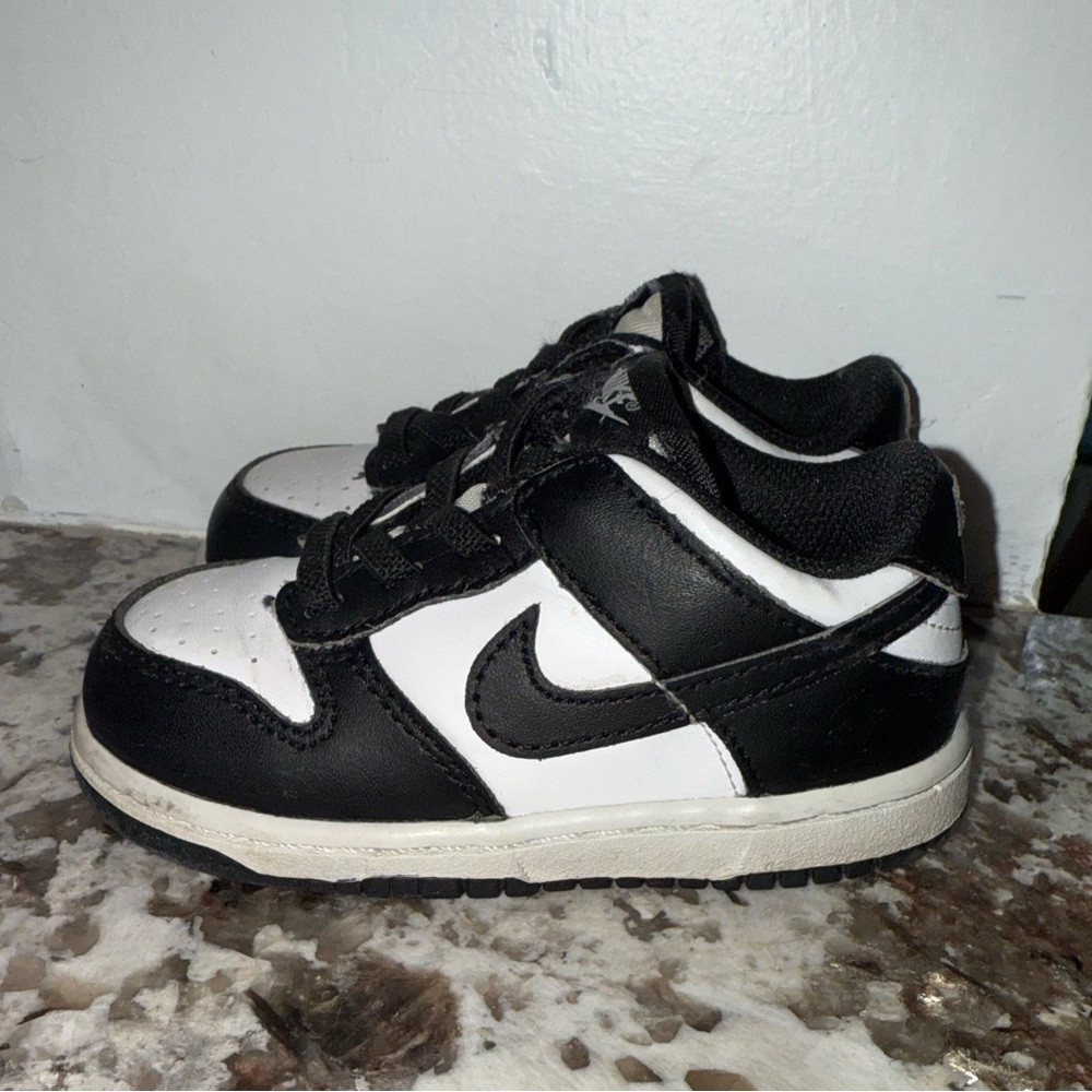 Nike Dunk low toddler size 7C